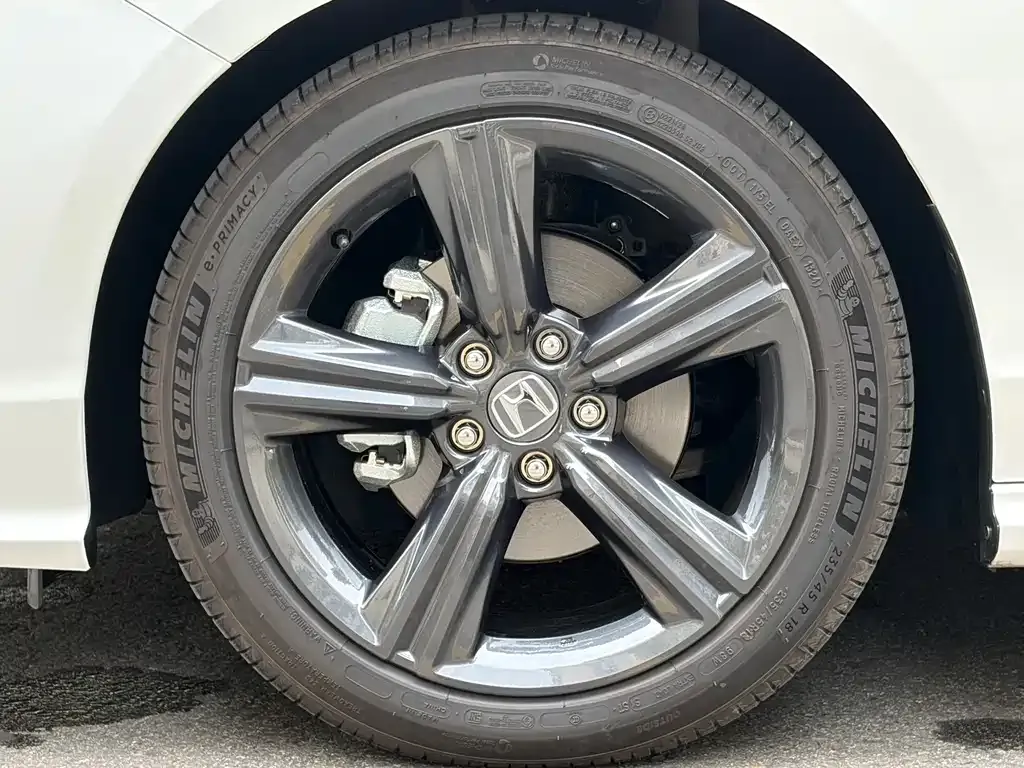 Honda Inspire — фото 4