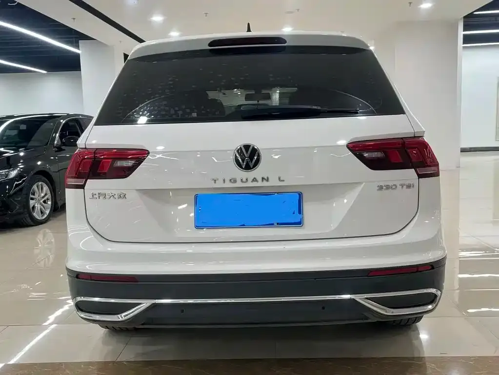 Volkswagen Tiguan L — фото 3
