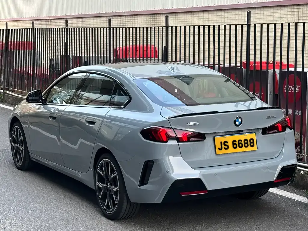 BMW 2 Series — фото 10