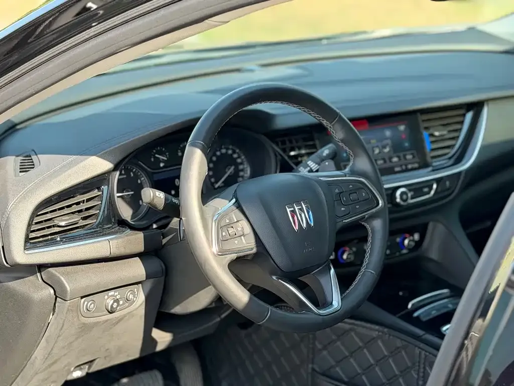 Buick Regal — фото 8