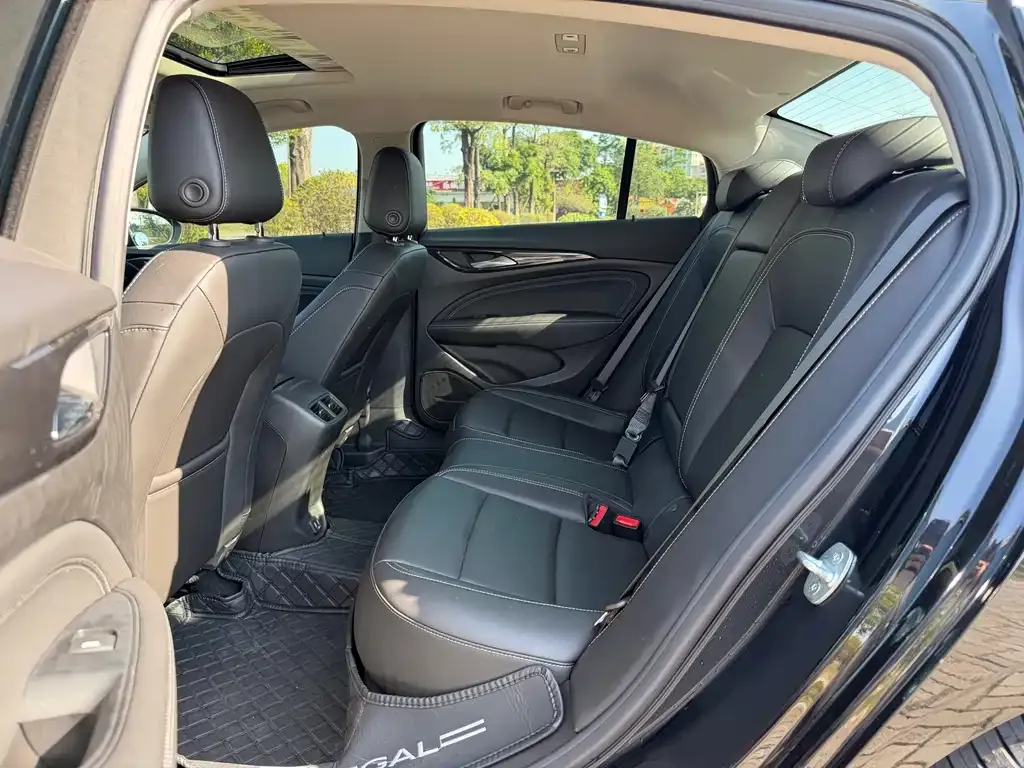 Buick Regal — фото 5