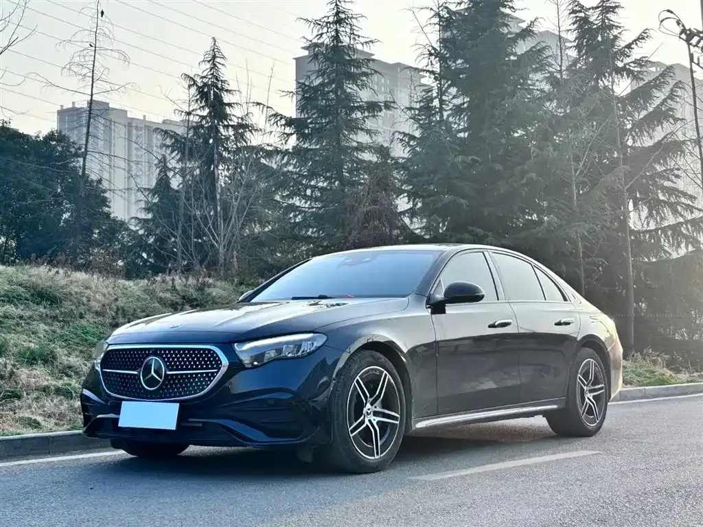 Mercedes-Benz E-Class (Import) — фото 1