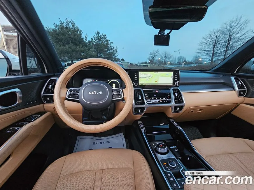 Kia Sorento — фото 8