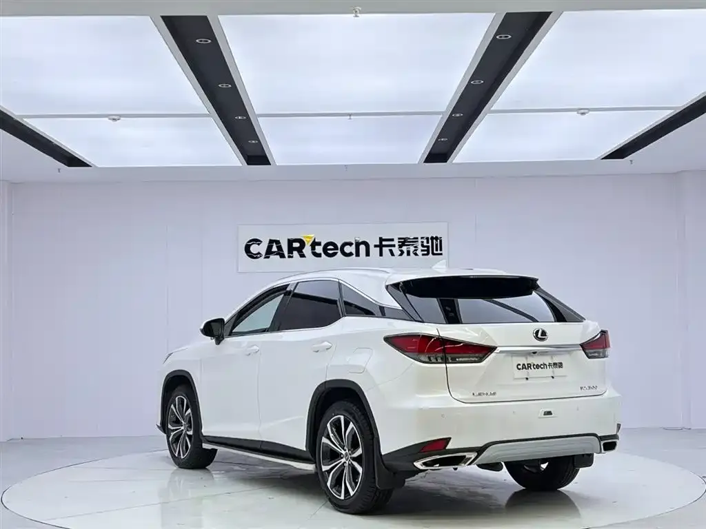 Lexus RX — фото 9