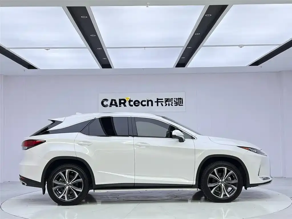 Lexus RX — фото 2