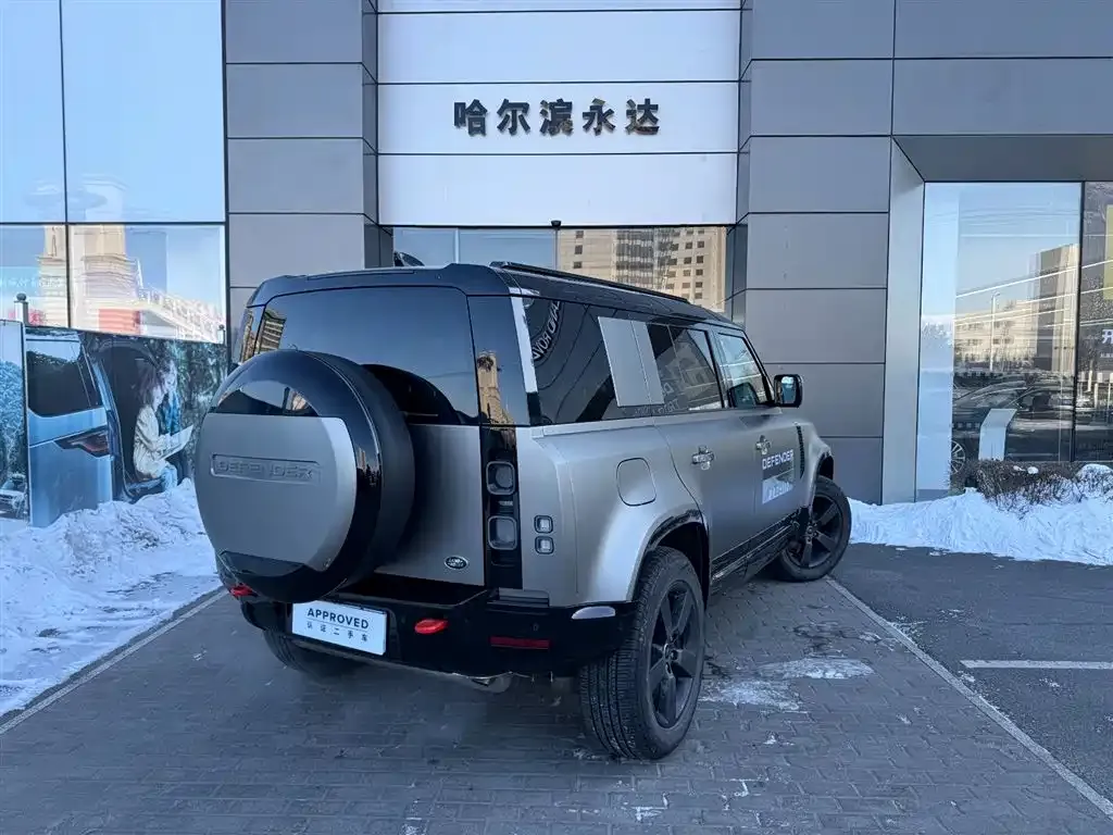 Land Rover Defender — фото 6