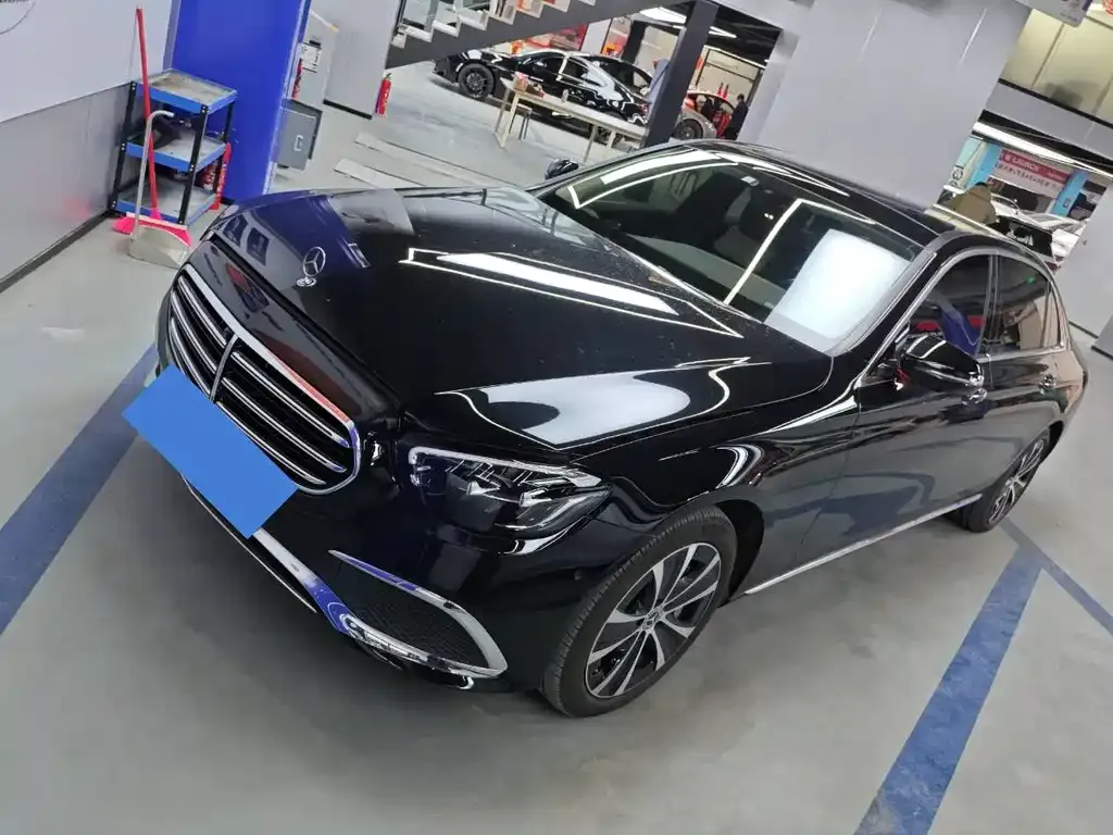 Mercedes-Benz E-Class New Energy — фото 1