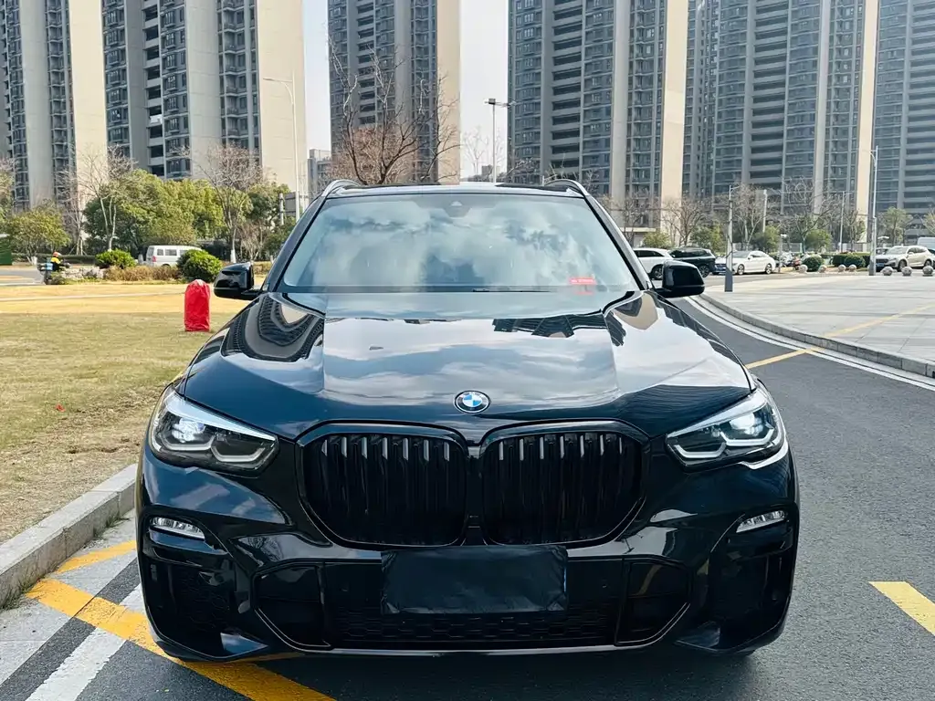 BMW X5 (Import) — фото 5