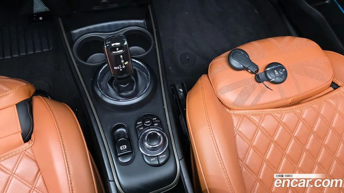 Mini Countryman — фото 10
