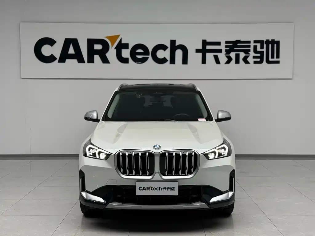 BMW X1 — фото 2