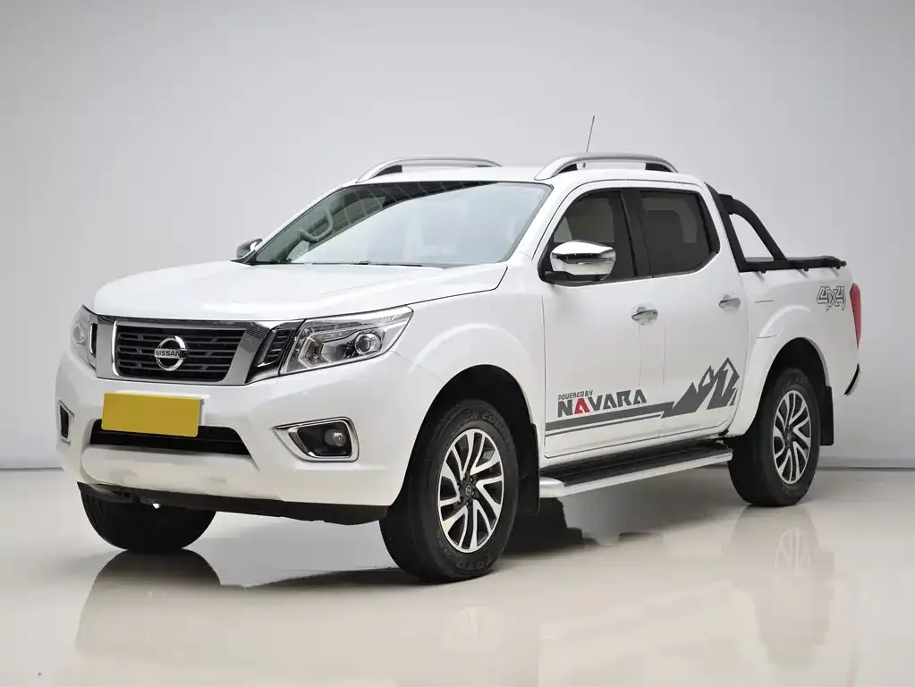 Nissan Navara — фото 1