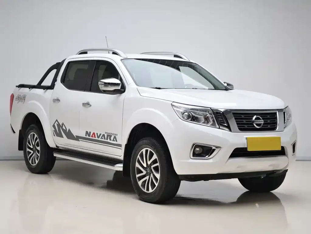 Nissan Navara — фото 7