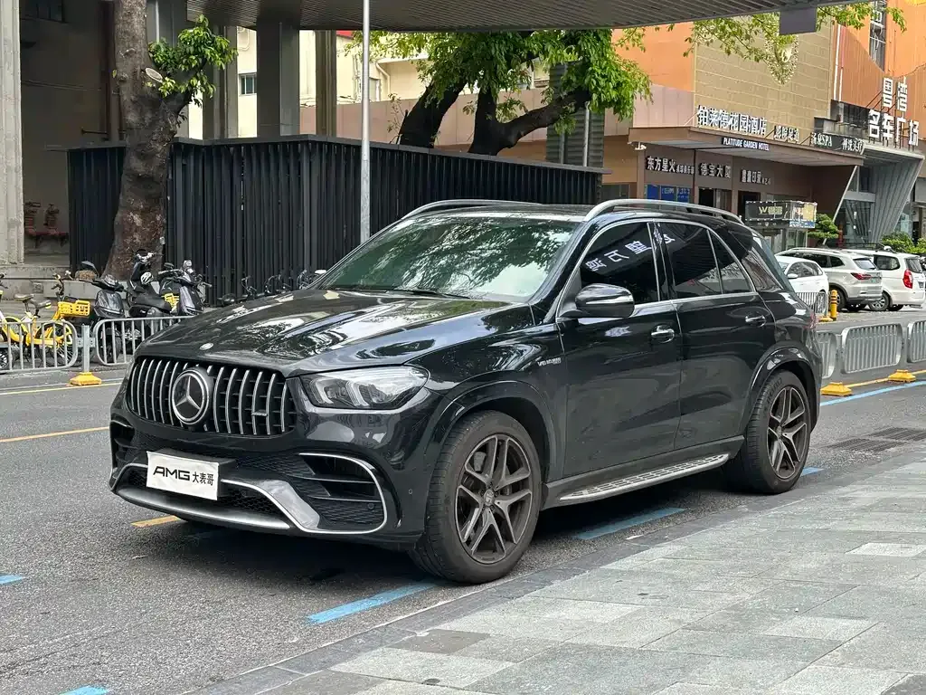 Mercedes-Benz GLE AMG — фото 1