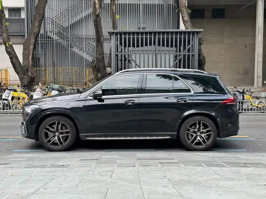 Mercedes-Benz GLE AMG — фото 4