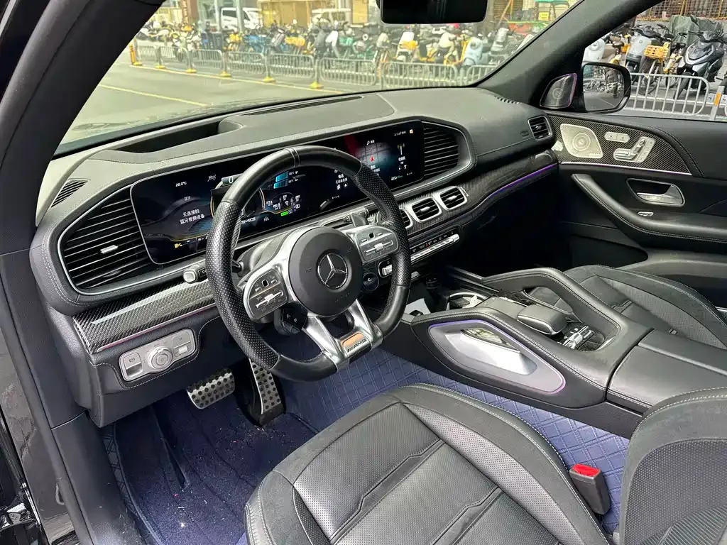 Mercedes-Benz GLE AMG — фото 9
