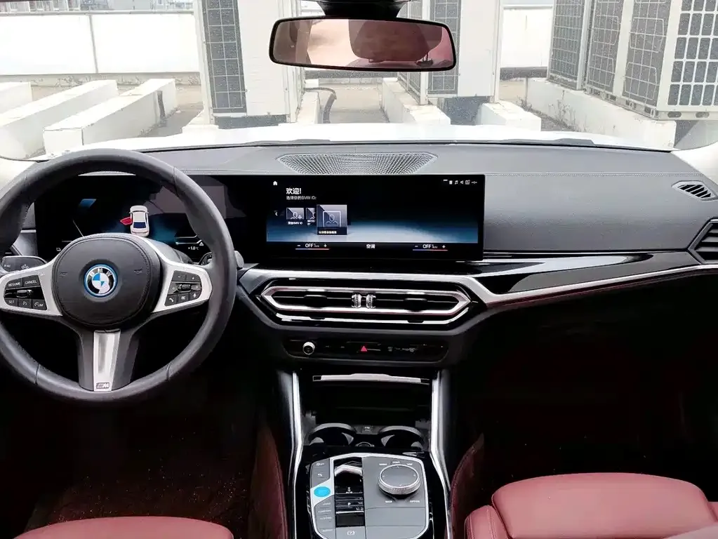 BMW i3 — фото 4