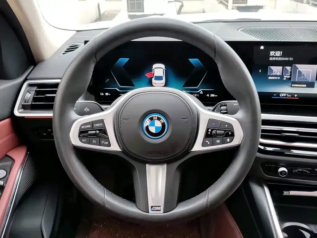 BMW i3 — фото 2