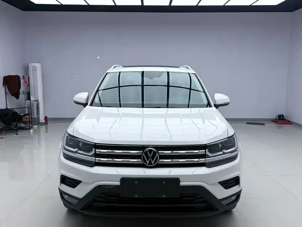 Volkswagen Tharu — фото 4