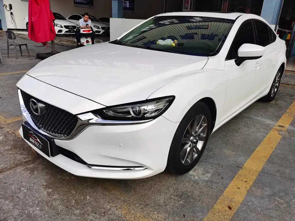 Mazda Atenza — фото 1