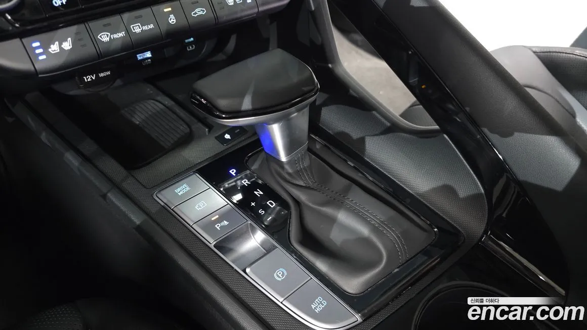 Hyundai AVANTE — фото 5