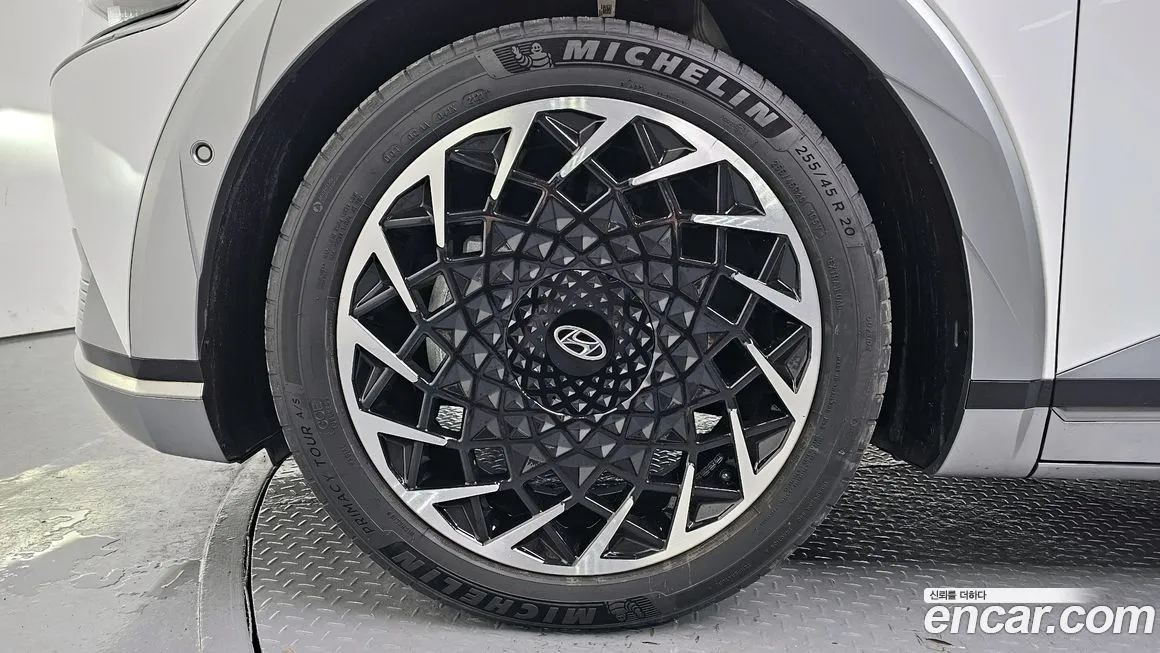 Hyundai Ioniq5 — фото 7