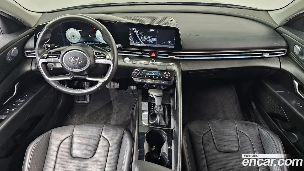 Hyundai AVANTE — фото 3