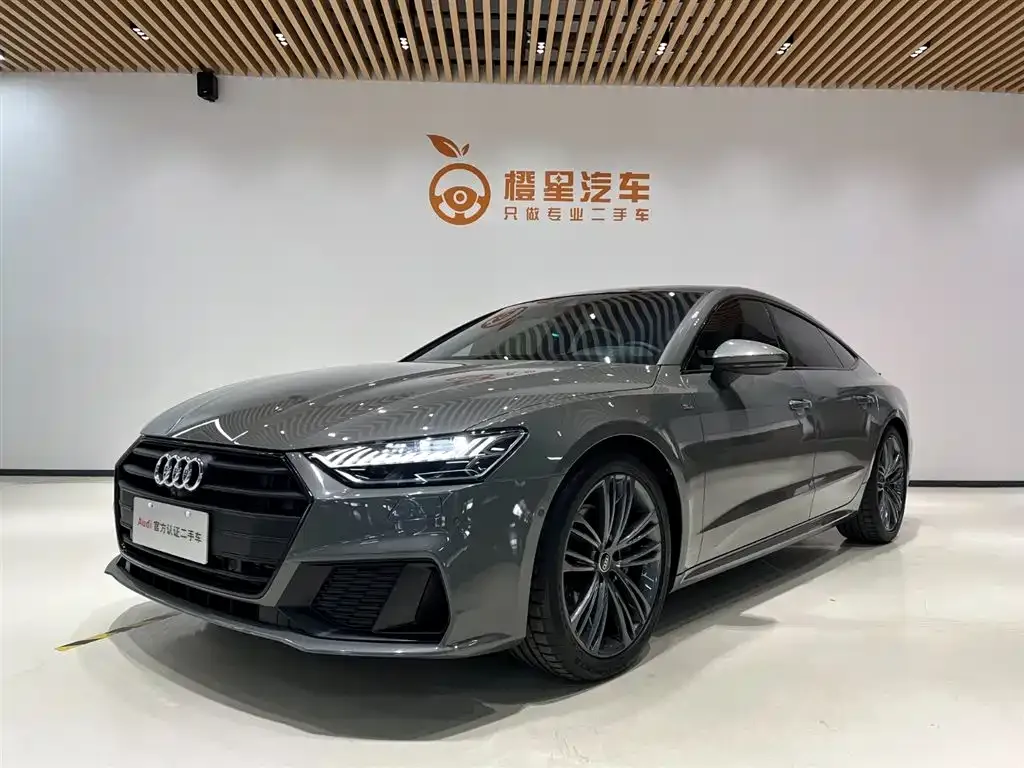 Audi A7 — фото 1