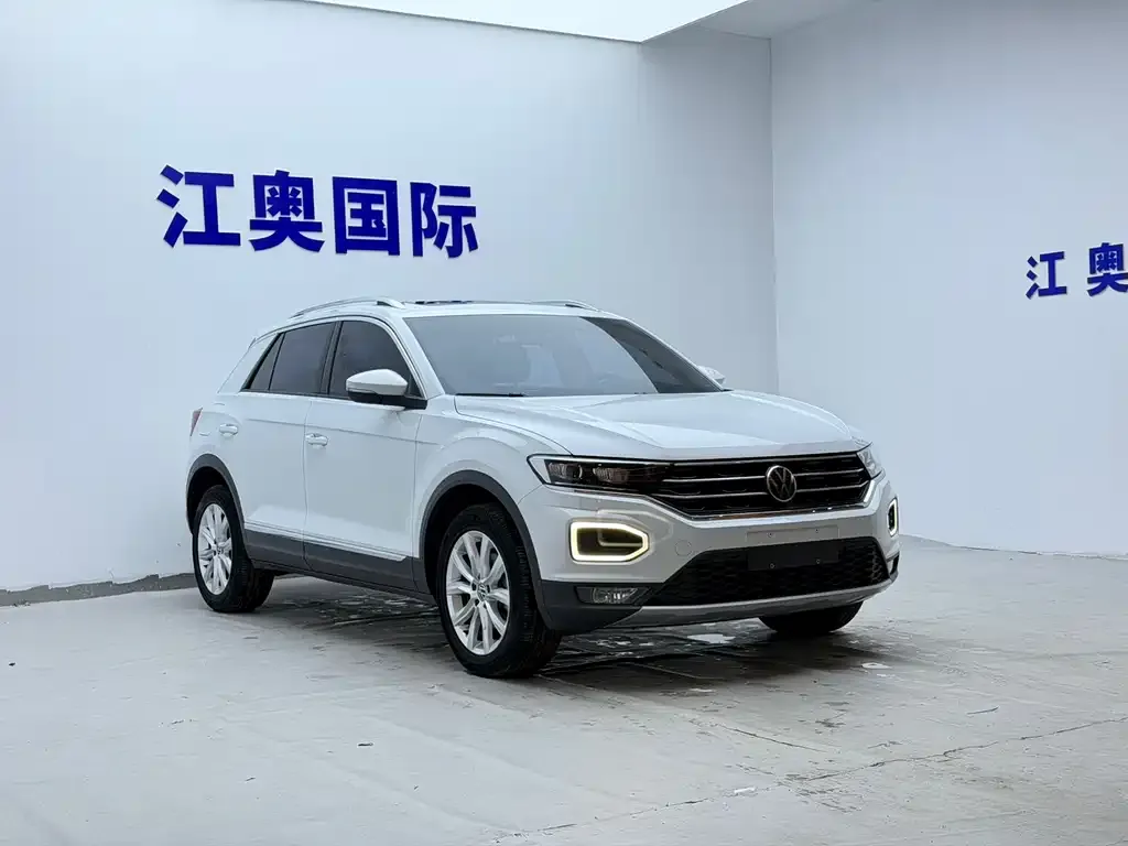 Volkswagen T-Roc — фото 2