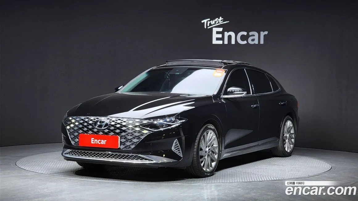 Hyundai Grandeur — фото 1