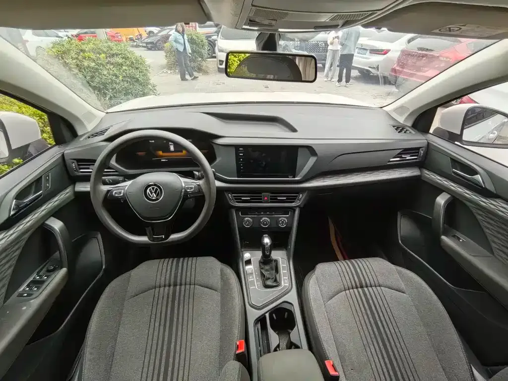 Volkswagen Tharu — фото 10