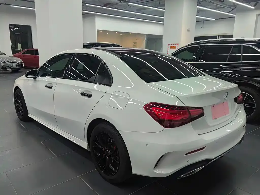 Mercedes-Benz A-Class — фото 10