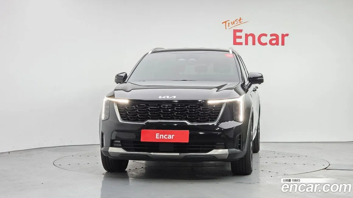 Kia Sorento — фото 7