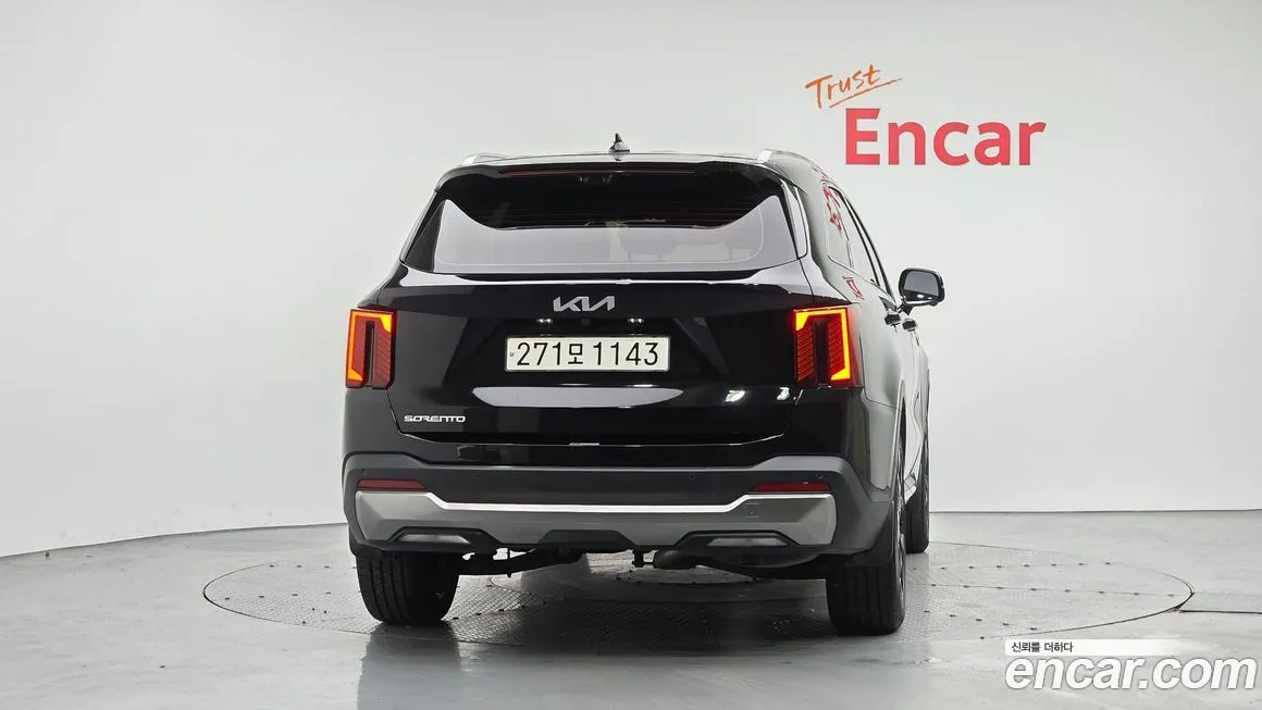 Kia Sorento — фото 5