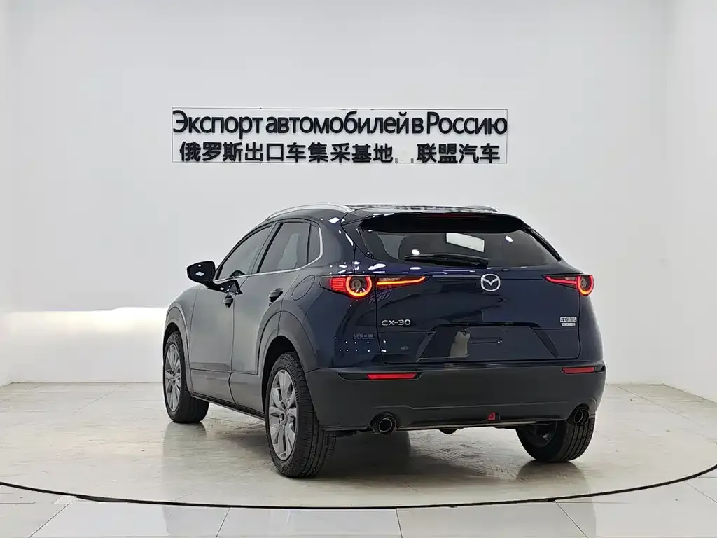 Mazda CX-30 — фото 4