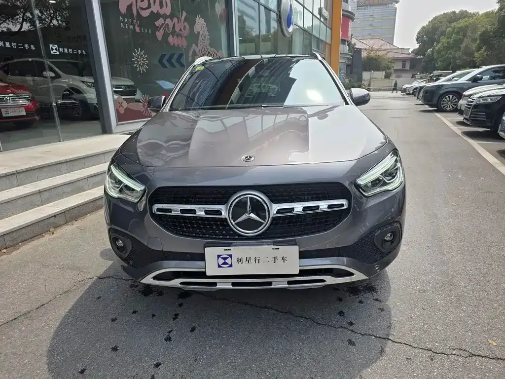 Mercedes-Benz GLA — фото 8