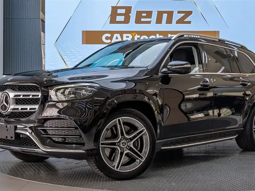 Mercedes-Benz GLS — фото 1