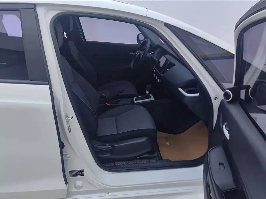 Honda Fit — фото 9