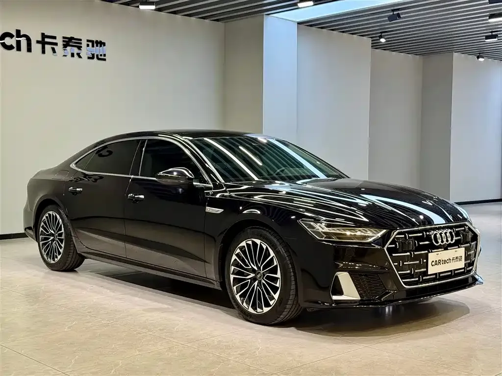 Audi A7L — фото 10