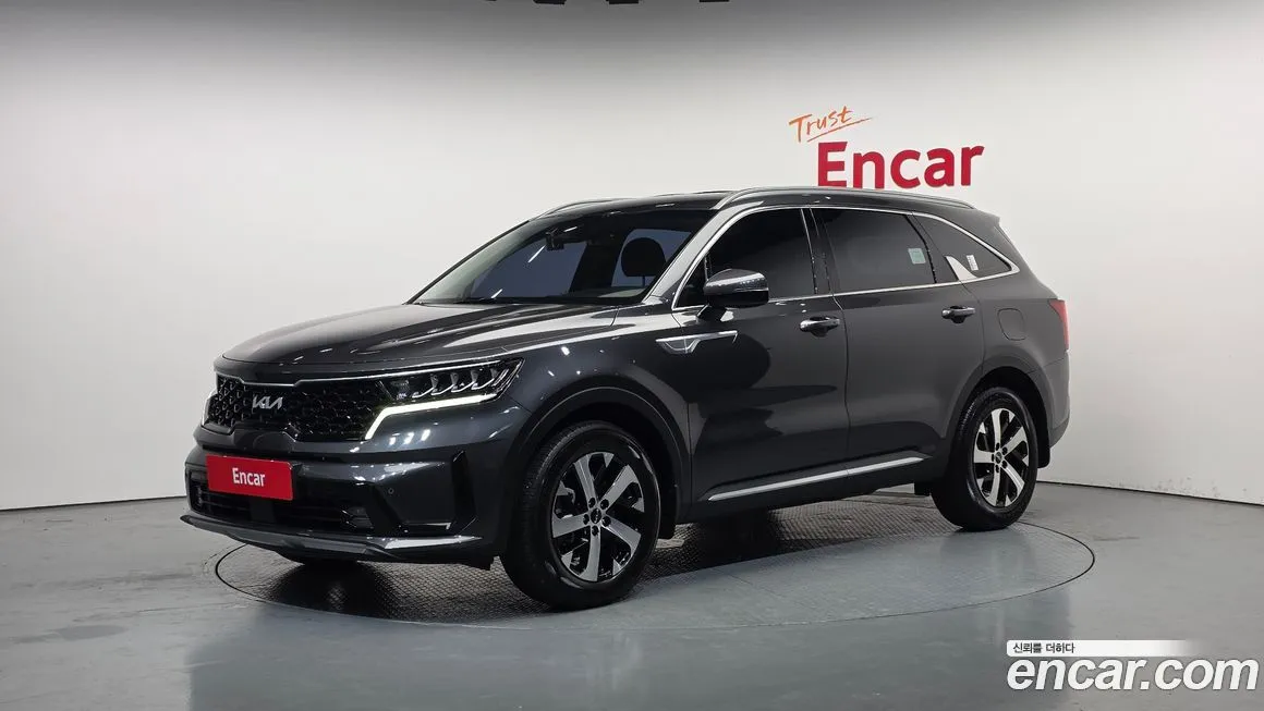 Kia Sorento — фото 1