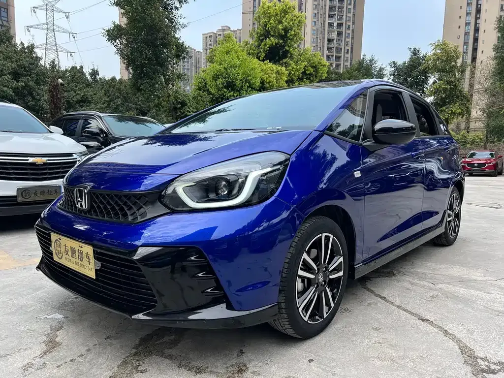 Honda Fit — фото 1