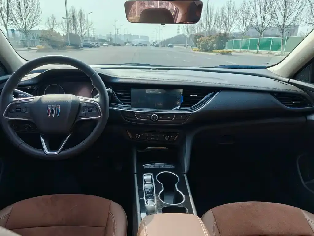 Buick Regal — фото 4