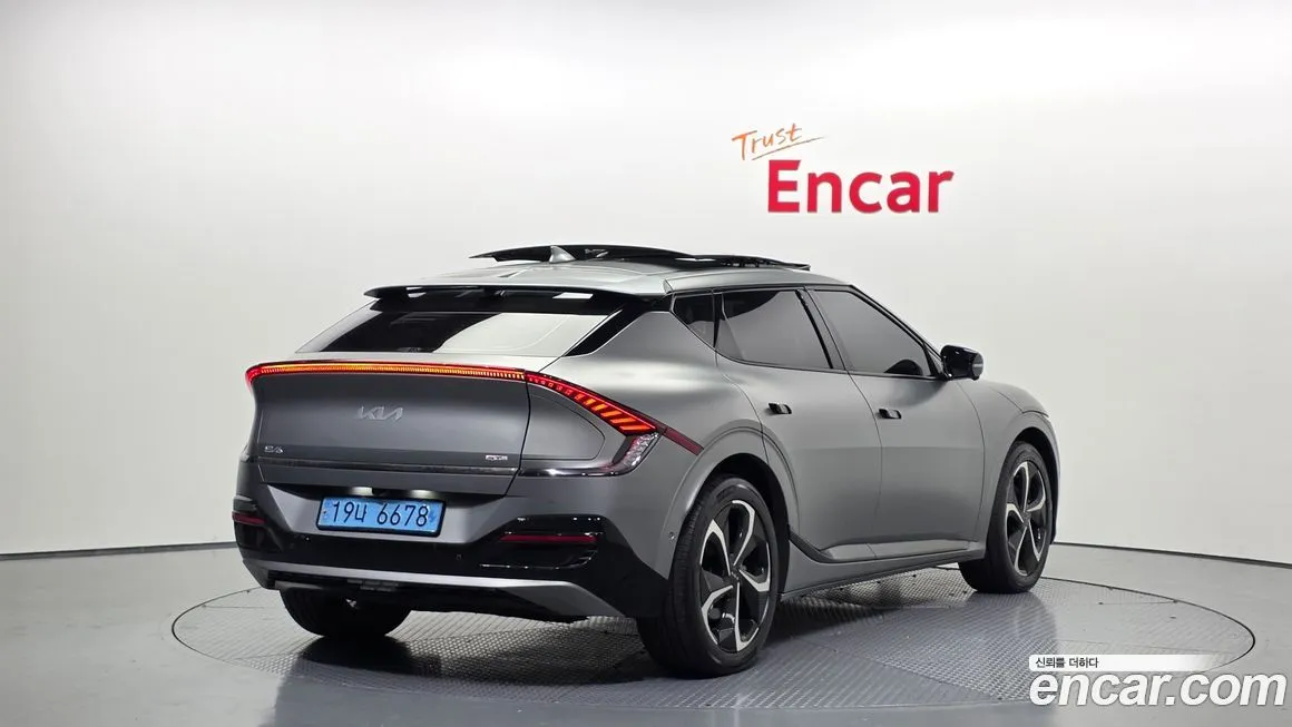 Kia EV6 — фото 5