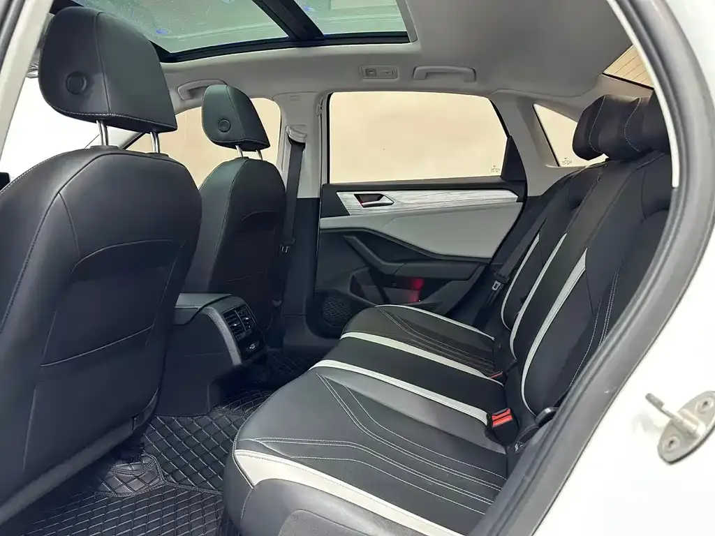 Jetta VA7 — фото 10