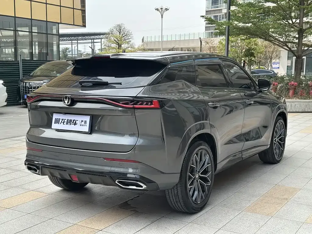 Changan UNI-Z — фото 2