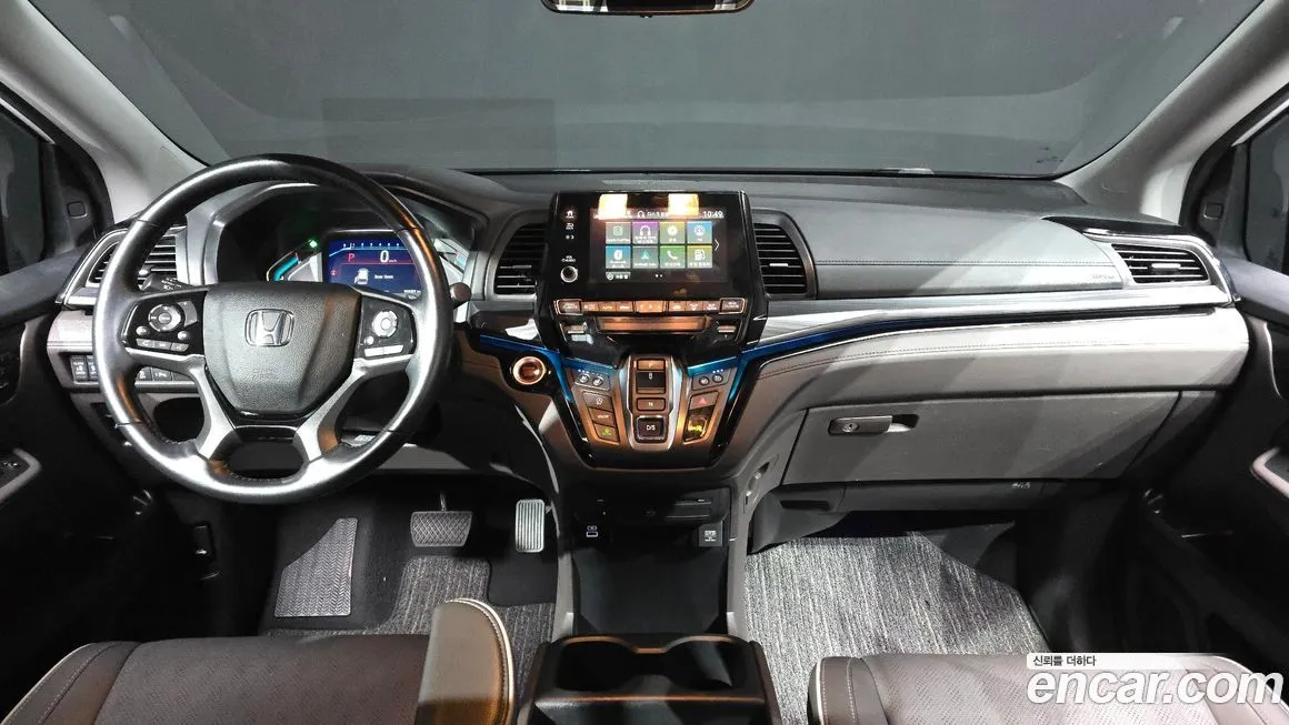 Honda Odyssey — фото 10