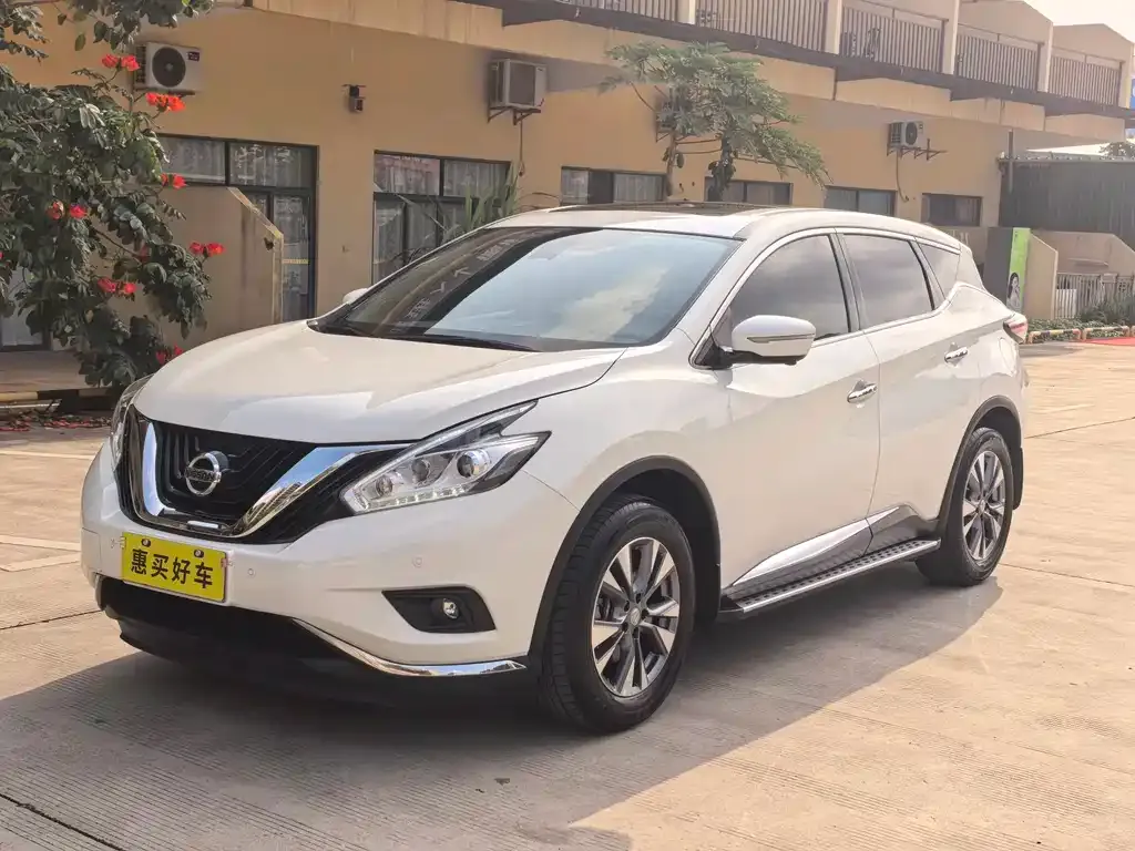 Nissan Murano — фото 1