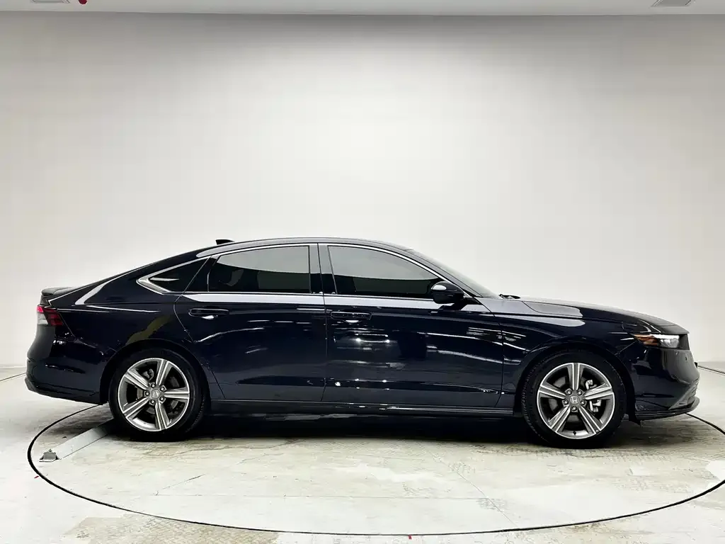 Honda Accord New Energy — фото 3