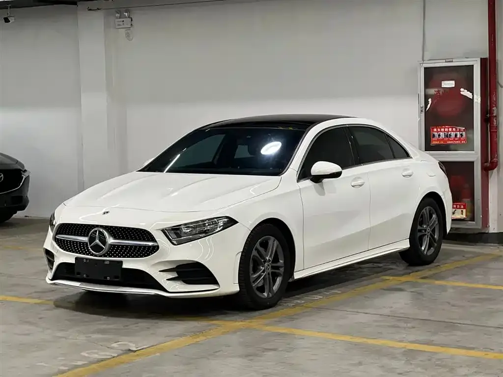 Mercedes-Benz A-Class — фото 1