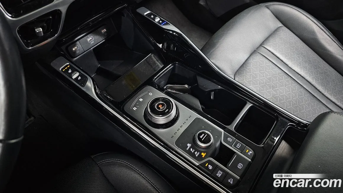 Kia Sorento — фото 3