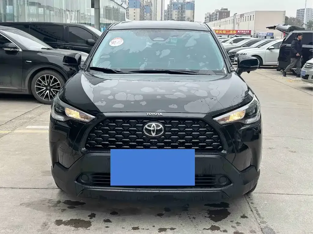 Toyota Corolla Cross — фото 3